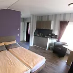 Ferien-& Erlebnispark Ploetzky База отдыха *
