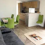 Ferien-& Erlebnispark Ploetzky Tatil parkı Schönebeck