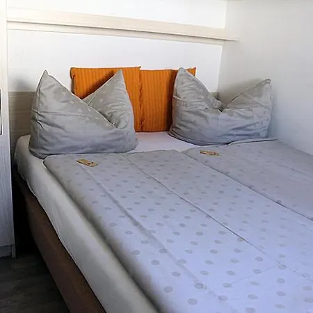 Ferien-& Erlebnispark Ploetzky Üdülőpark