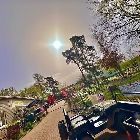 Ferien-& Erlebnispark Ploetzky * シェーネベック